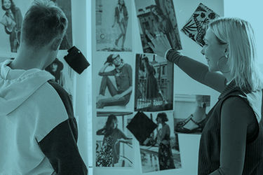 Dein Weg: Parallelstudium Bachelor of Arts Business Administration / Kommunikation und Design. The World of Fashion in your hands! Verbinde das Fachkönnen des Modedesigners mit dem betriebswirtschaftlichen Know-how eines Managers.